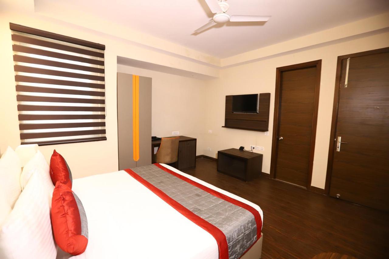 Hotel Azulo Inn Bhikaji Cama Place Delhi - Couple Friendly Local Ids Accepted Neu-Delhi Exterior foto