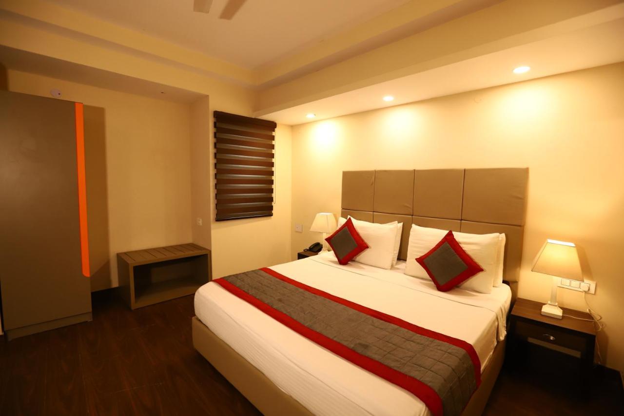 Hotel Azulo Inn Bhikaji Cama Place Delhi - Couple Friendly Local Ids Accepted Neu-Delhi Exterior foto