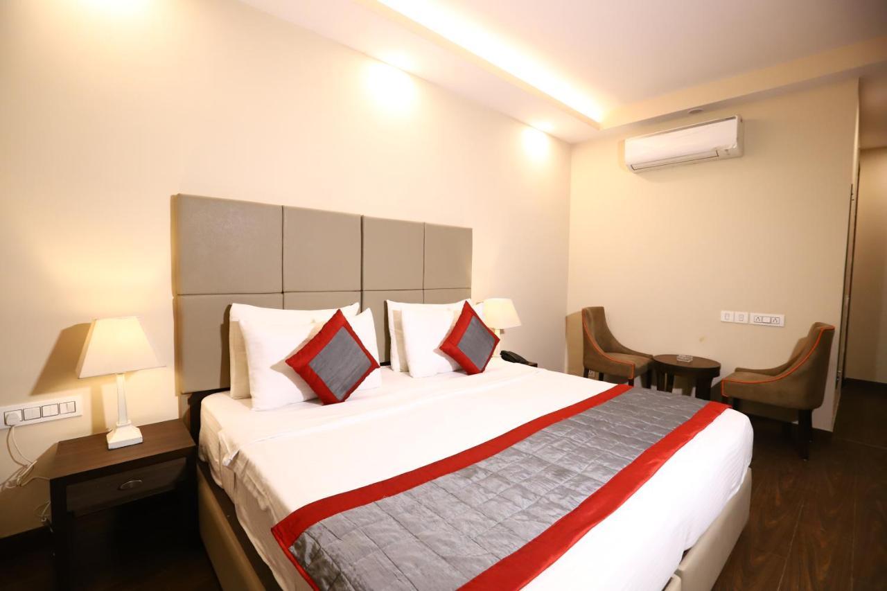 Hotel Azulo Inn Bhikaji Cama Place Delhi - Couple Friendly Local Ids Accepted Neu-Delhi Exterior foto